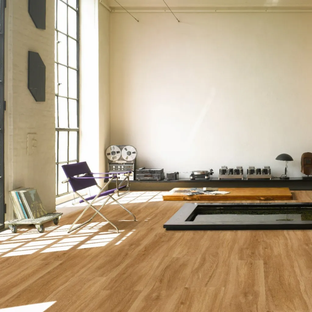 Oak-Sierra-natural-vinyl-spc-flooring-parador.webp