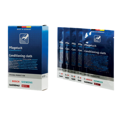 Conditioning cloths stainless steel surfaces